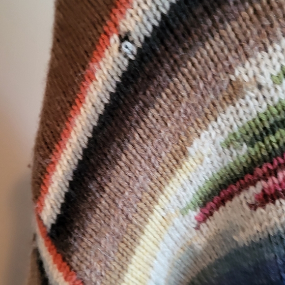 Vintage Handknitted Ralph Lauren southwestern blanket cardigan/coat - Picture 9 of 9